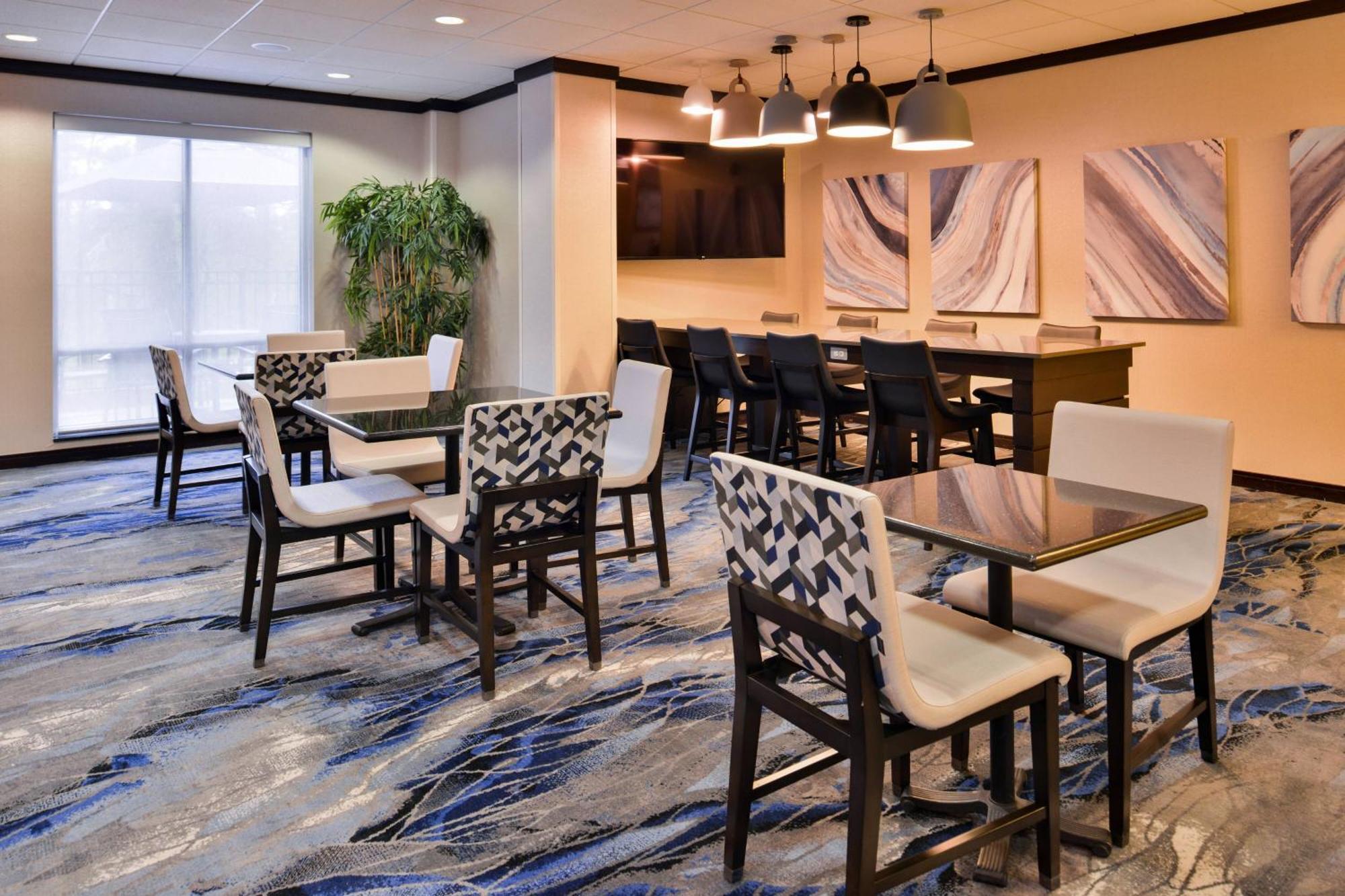 Fairfield Inn & Suites Raleigh-Durham Airport/Brier Creek Екстериор снимка